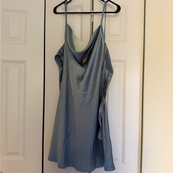 NWT satin cowl mini dress, tie back detailing - Picture 3 of 5